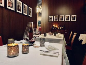 three point culinary lounge biancorosso